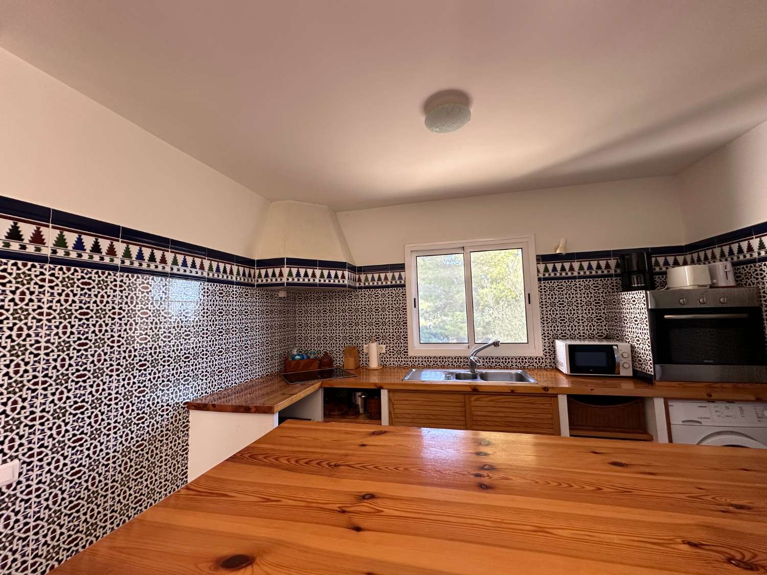 43 AURORA- Preciosa villa con piscina privada en plena naturaleza.