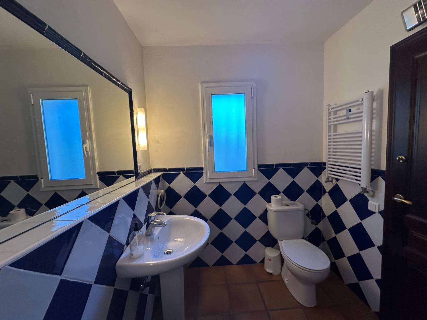 43 AURORA- Preciosa villa con piscina privada en plena naturaleza.