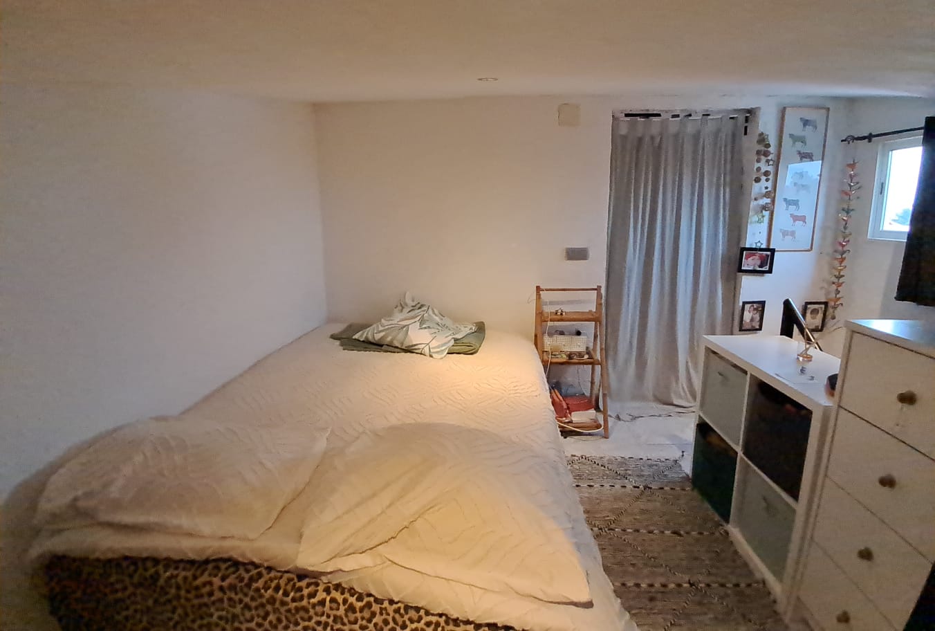 Haus mit unabhängigem Studio und Swimmingpool, 600 m vom Meer entfernt