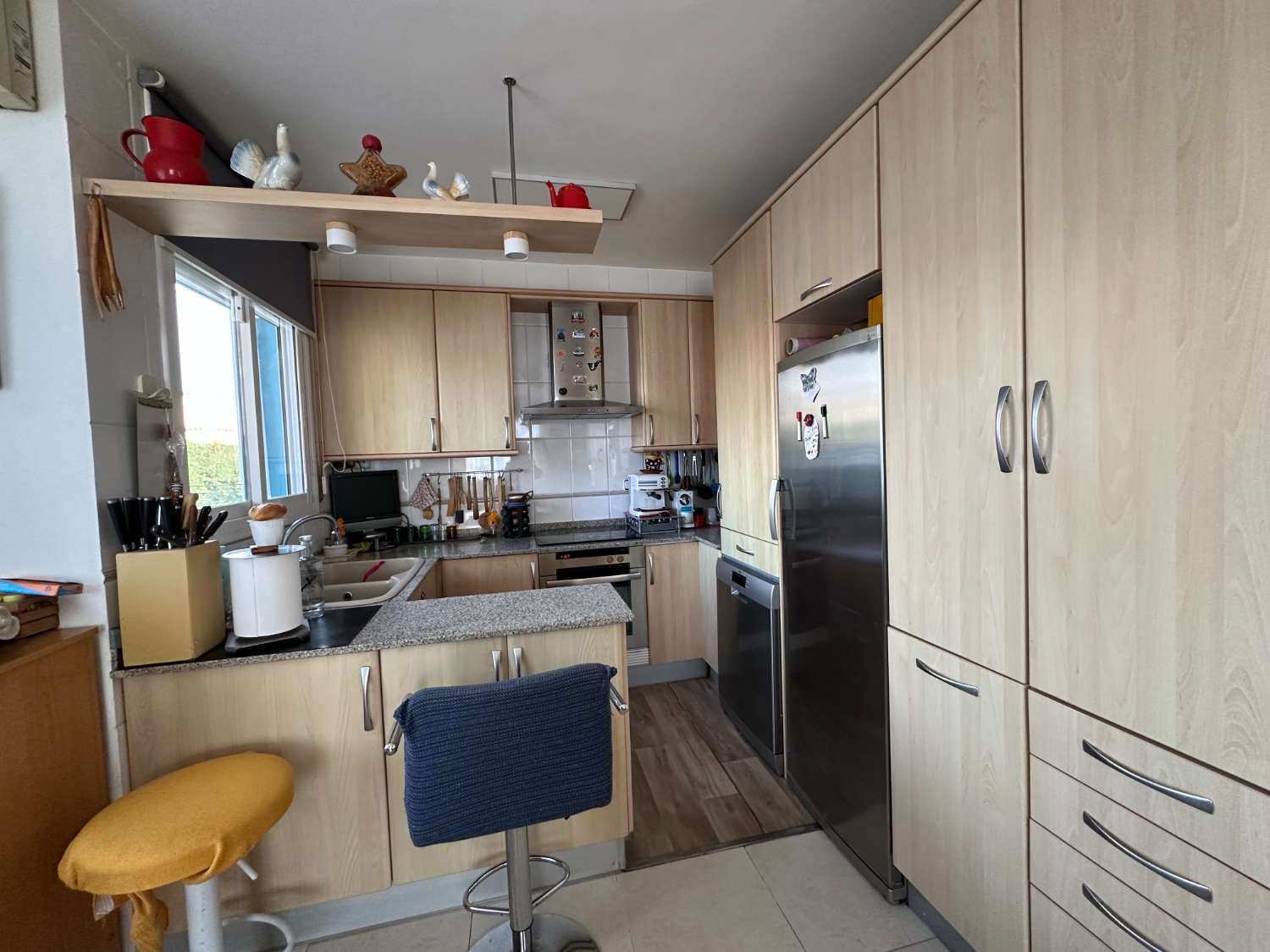 Detached house with private pool!