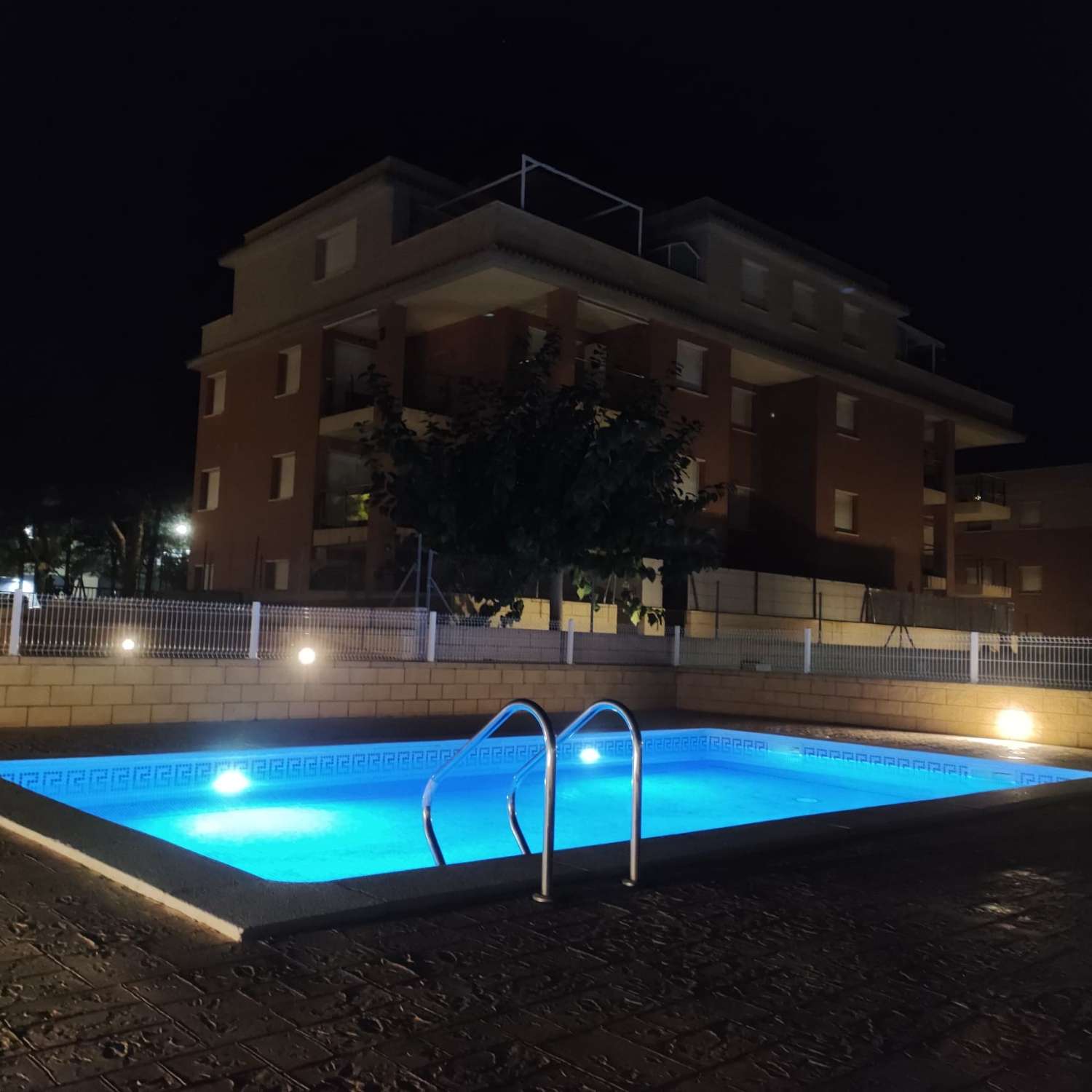 Bonito atico con terraza privada 4 personas