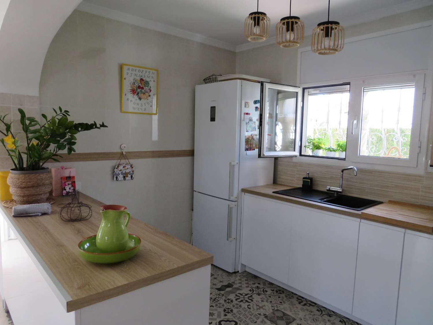 24 Hondures encantadora vila amb piscina privada