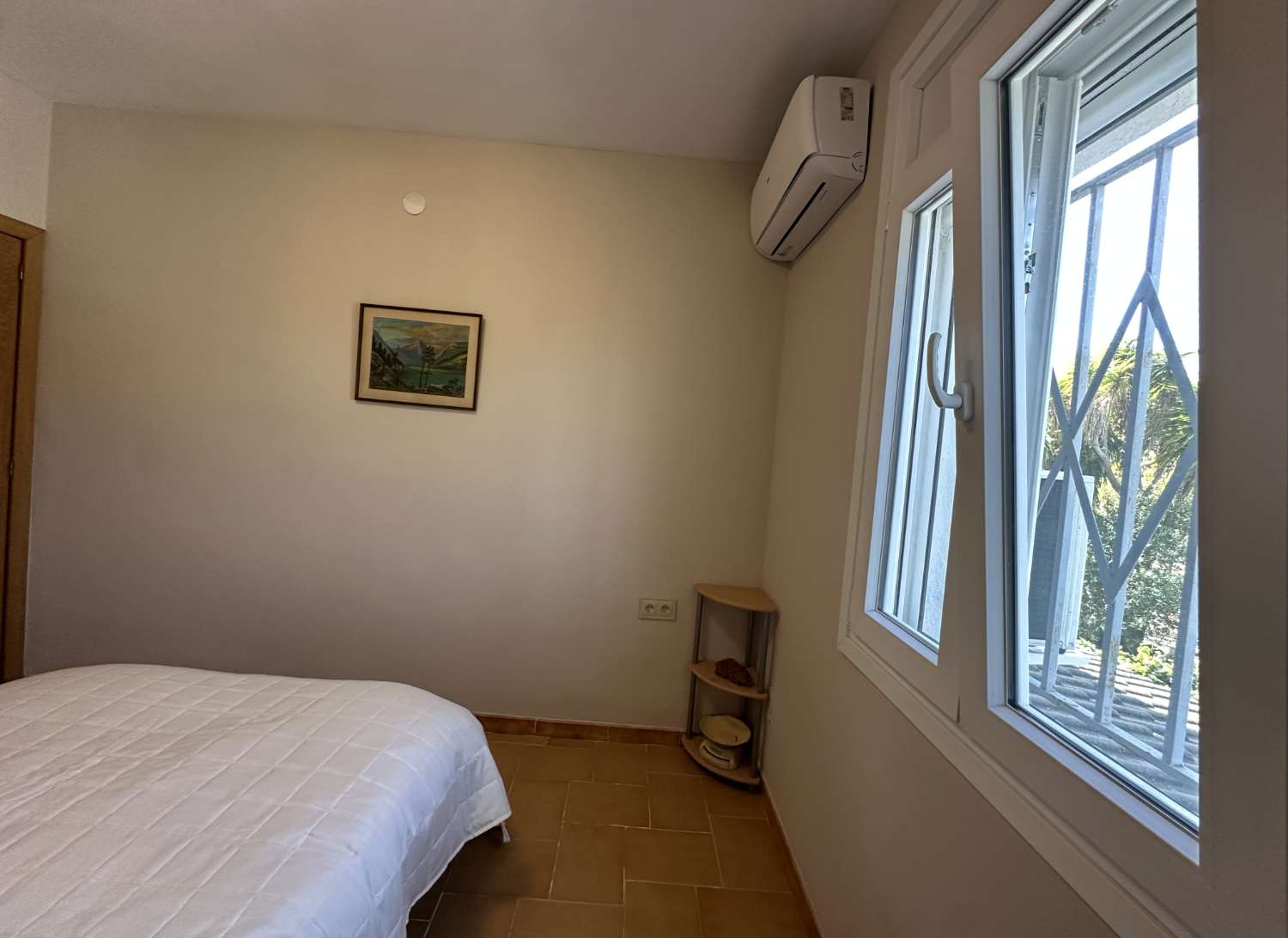 Casa con gran piscina privada y licencia turística