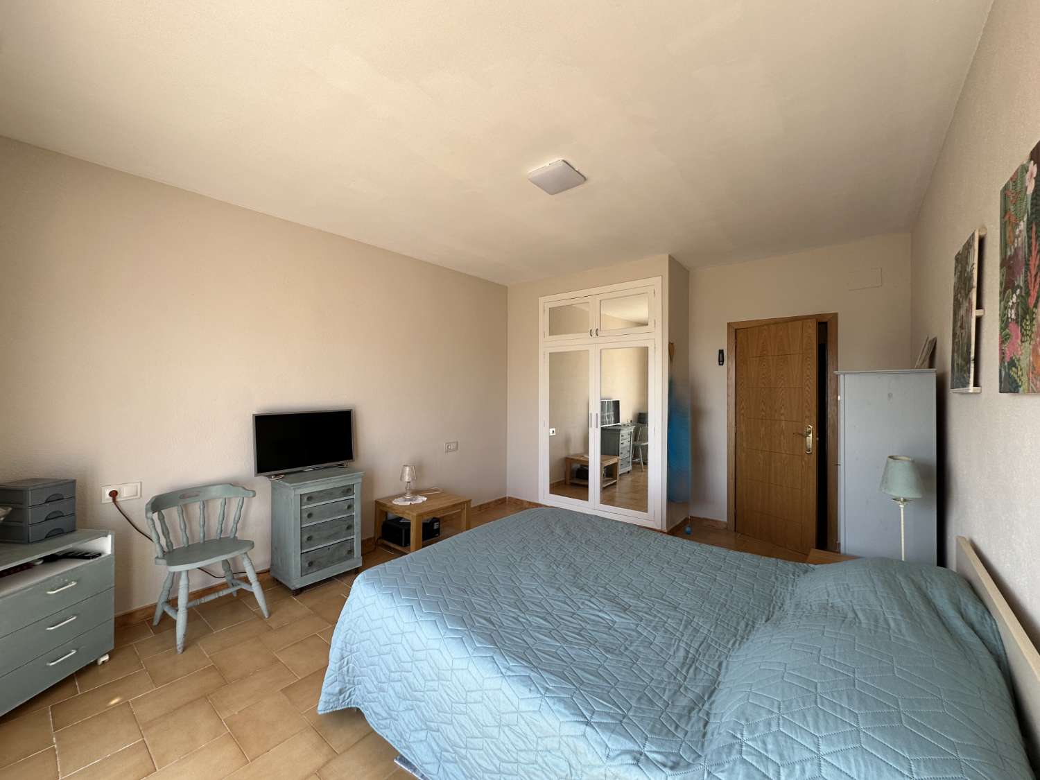 Casa con gran piscina privada y licencia turística