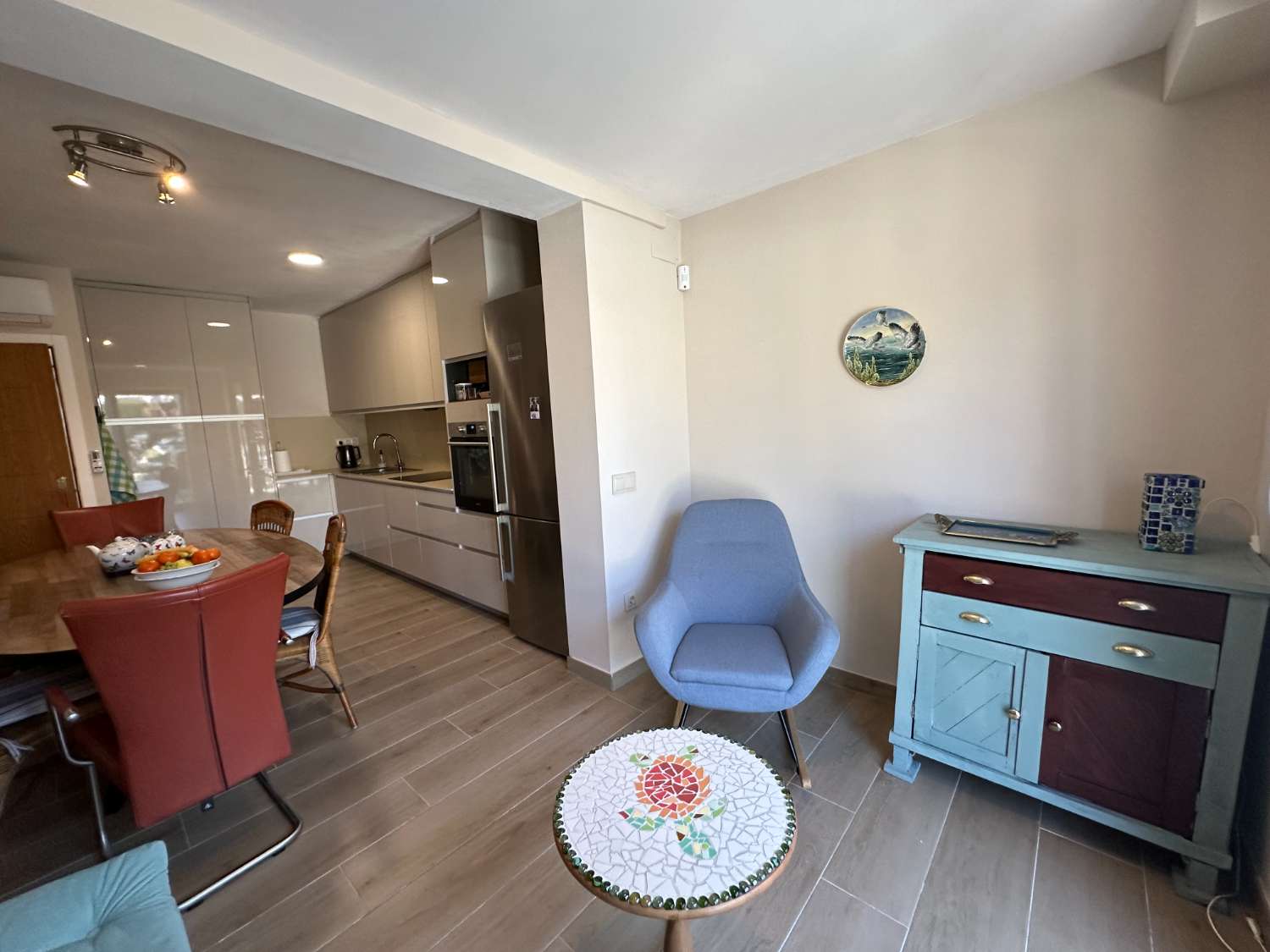 Casa con gran piscina privada y licencia turística