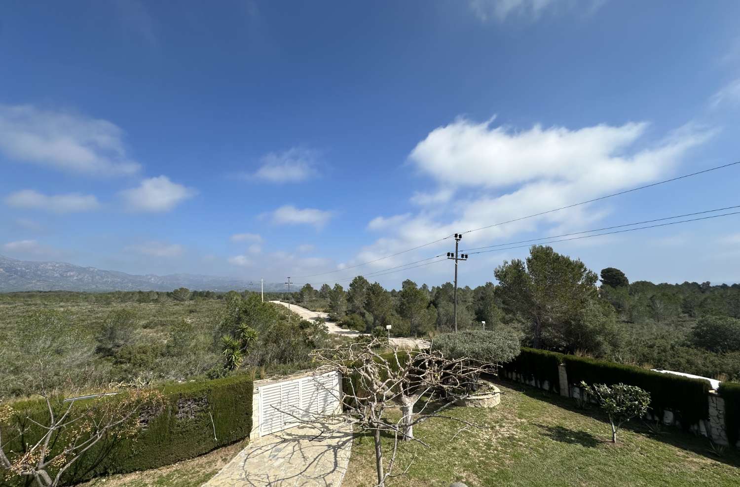 Casa con gran piscina privada y licencia turística