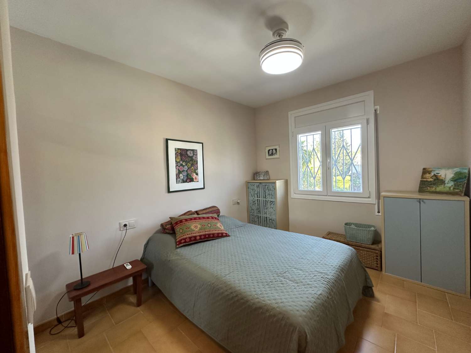 Casa con gran piscina privada y licencia turística