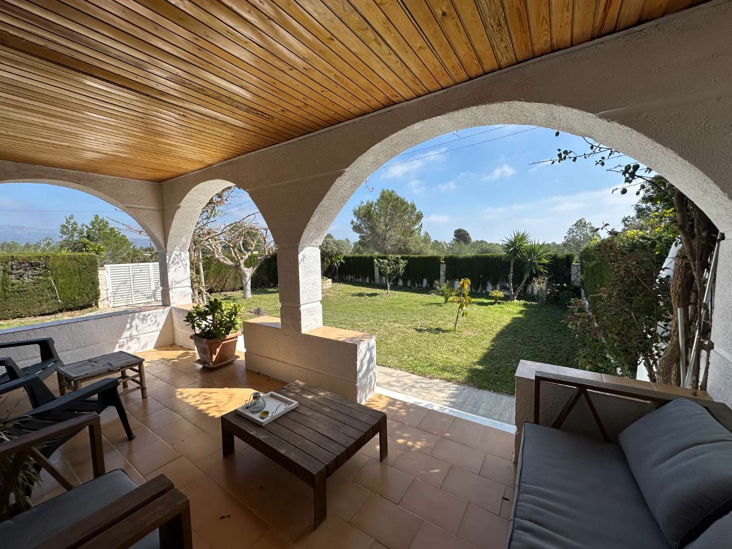 Casa con gran piscina privada y licencia turística