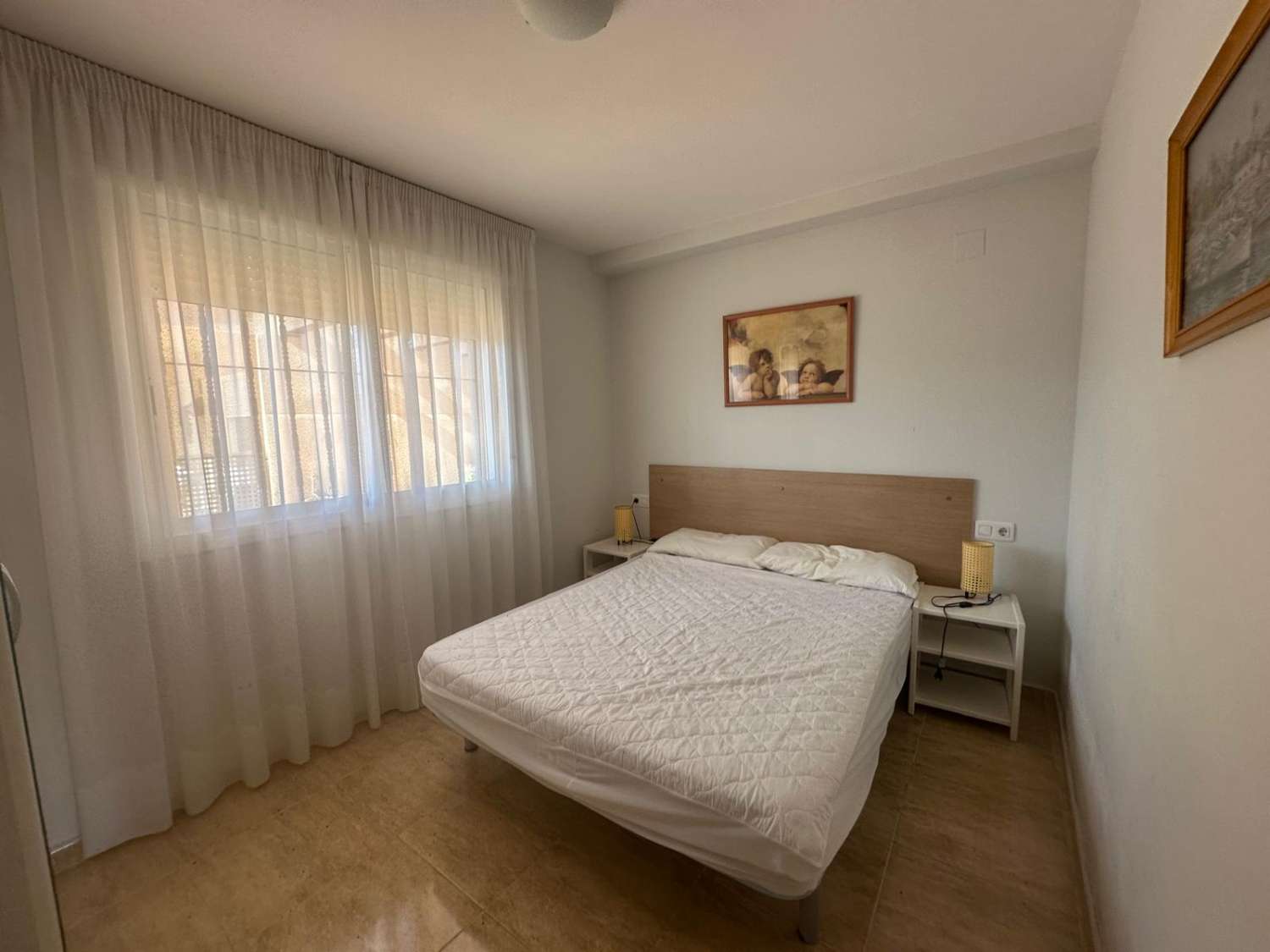 Ideal Inversores !!!!  Piso en planta baja con parking  a 150 m. de la playa