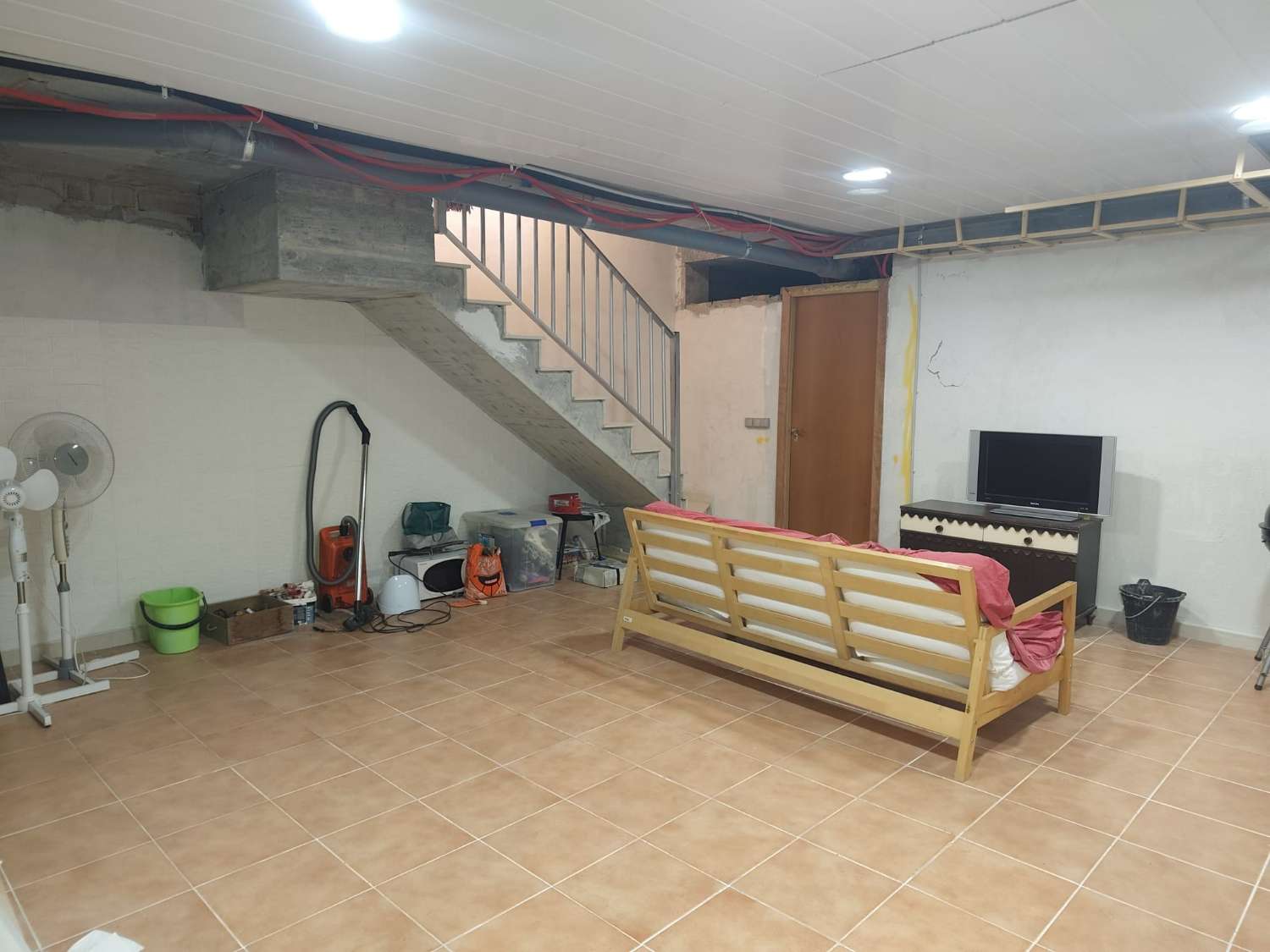 Casa adosada esquinera  en Mont Roig del Camp