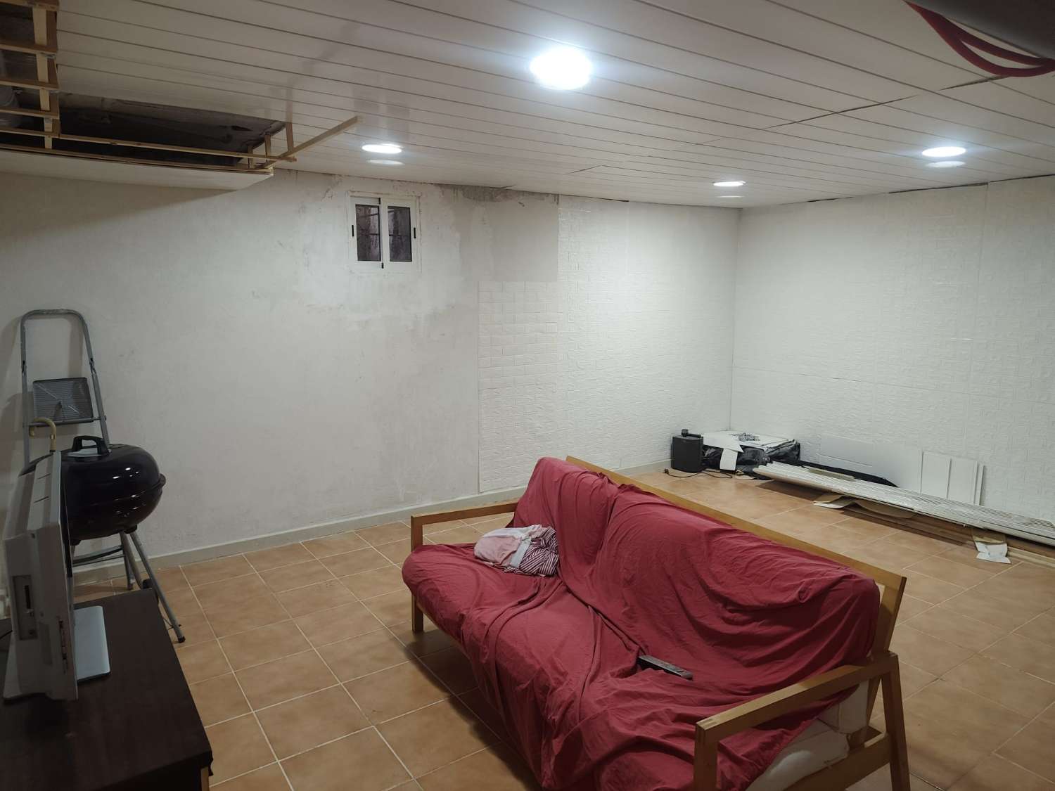 Casa adosada esquinera  en Mont Roig del Camp