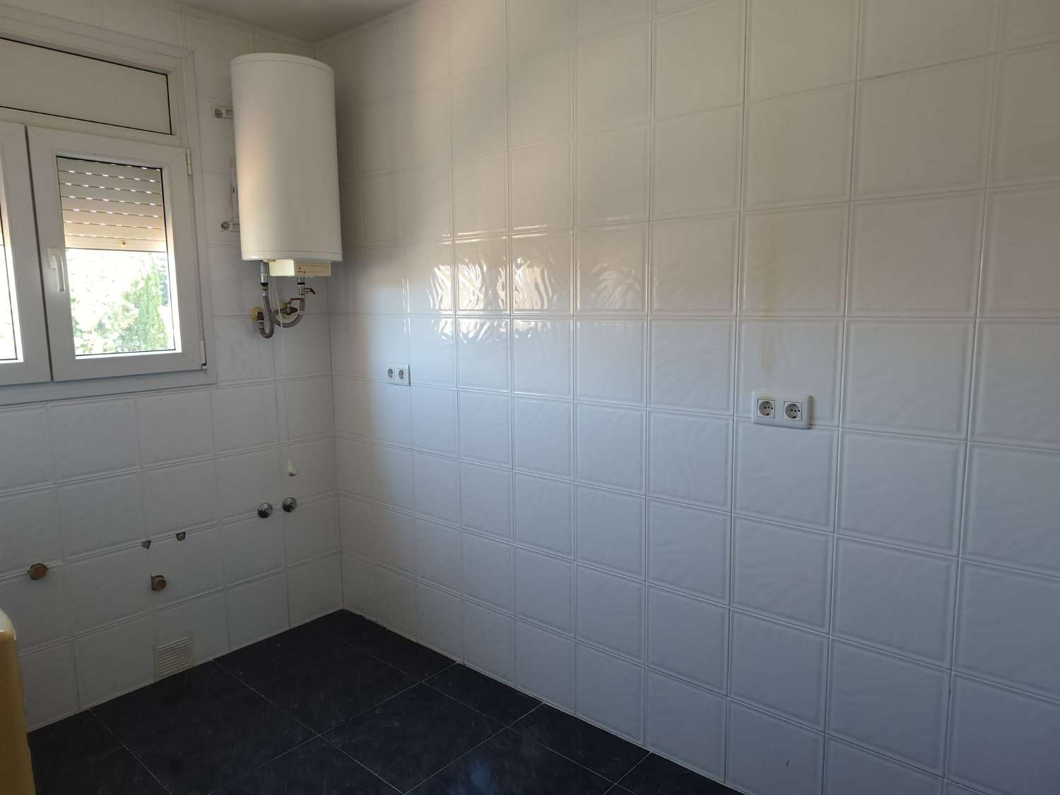 Bonita casa reformada con piscina privada !!!