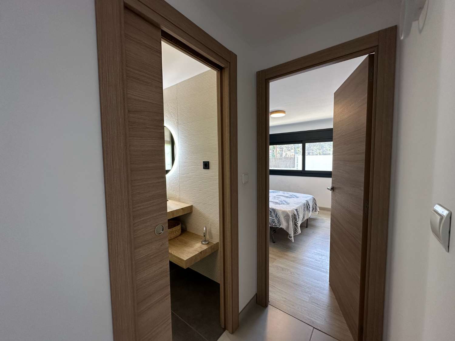 Casa independiente con hermoso jardín en Miami Platja