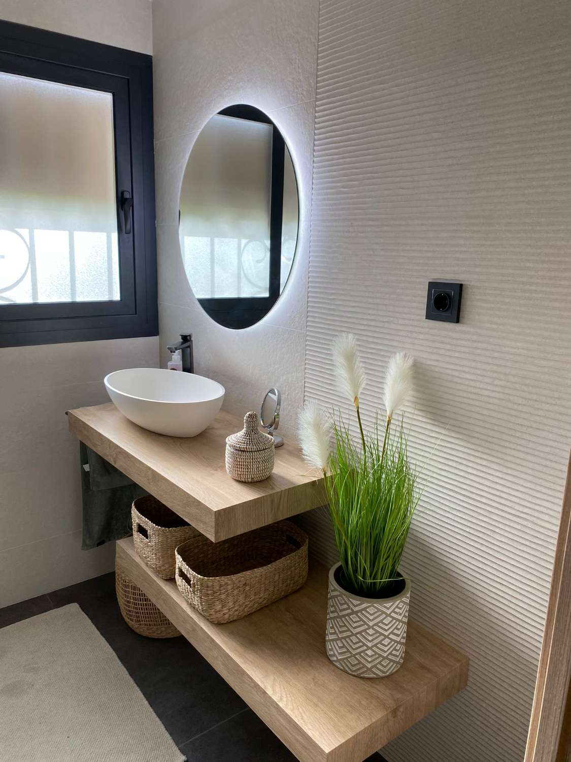 Casa independiente con hermoso jardín en Miami Platja
