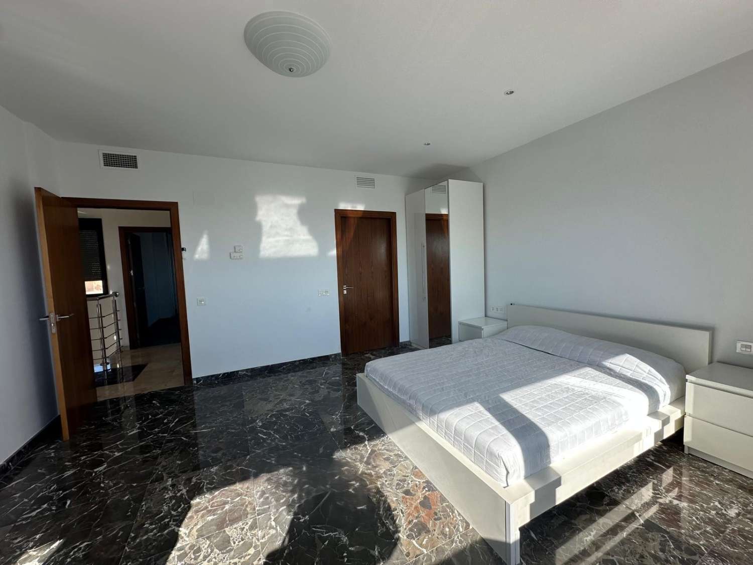 Villa de lujo en primera línea de mar — Rocas Doradas, L’Ametlla de Mar