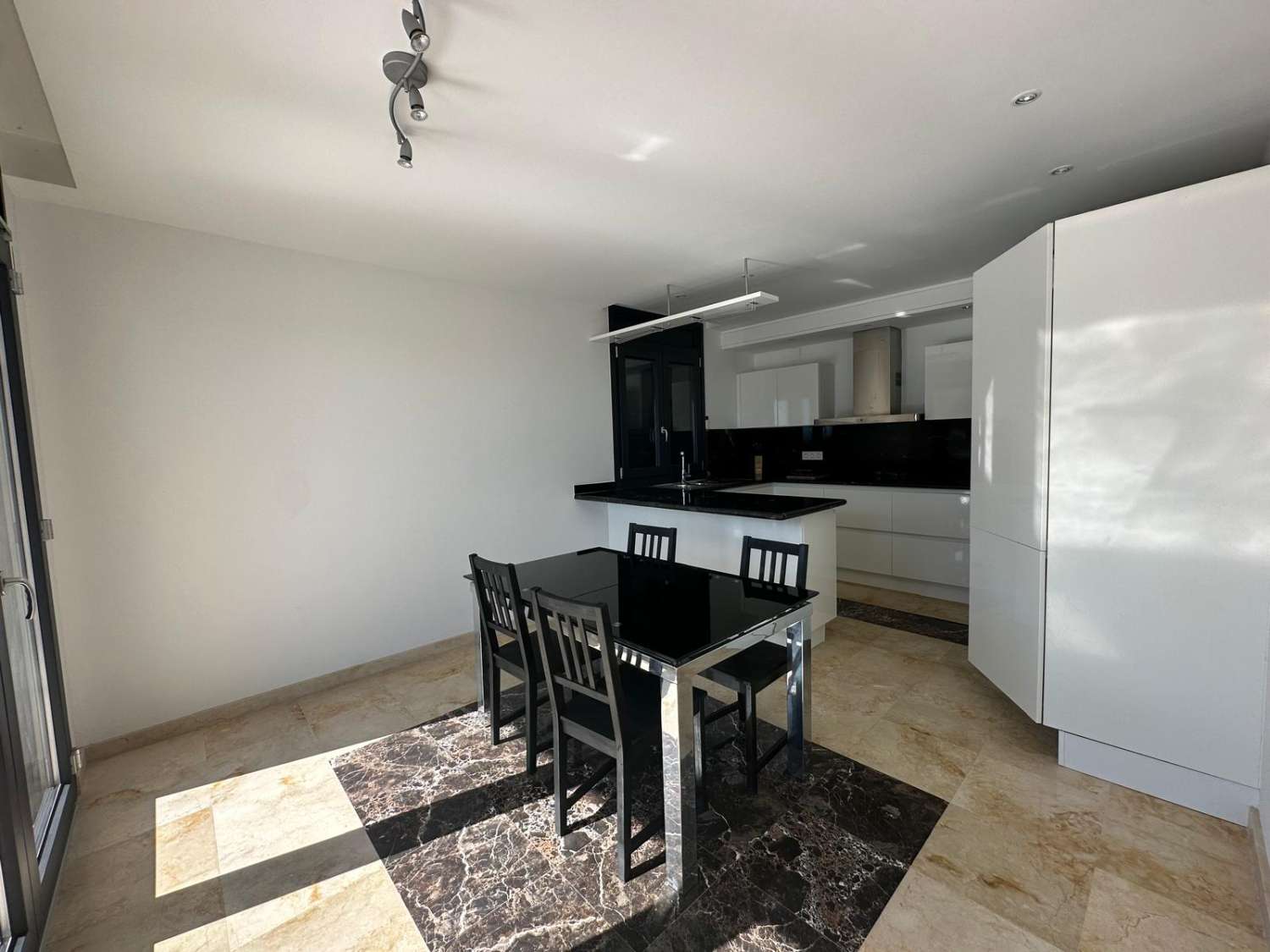 Villa de lujo en primera línea de mar — Rocas Doradas, L’Ametlla de Mar