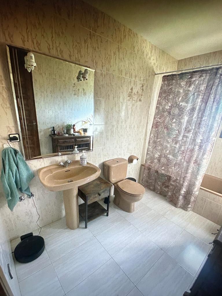 Casa independiente situada en una zona tranquila a 8 minutos de la playa