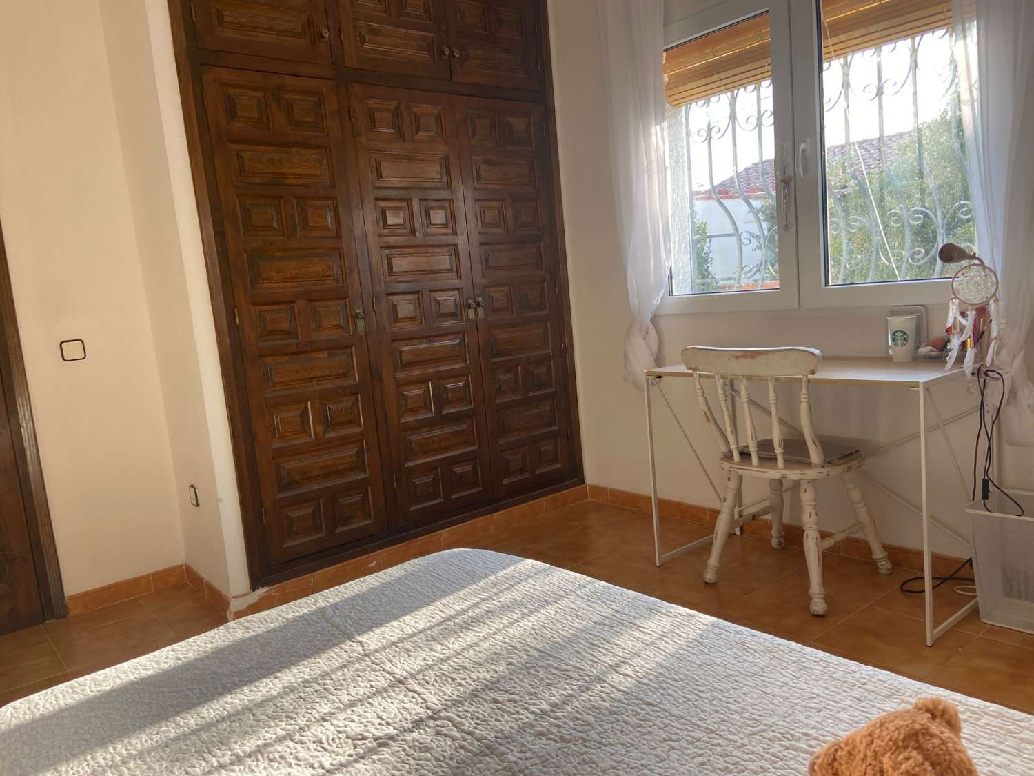 Casa independiente situada en una zona tranquila a 8 minutos de la playa