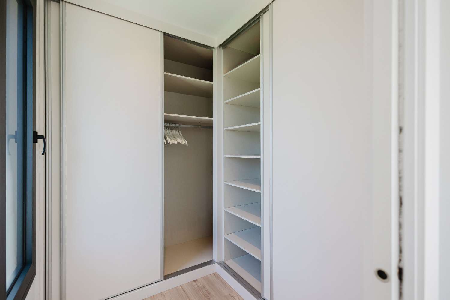 ¡Excepcional! ¡Magnífica casa moderna a solo 250 metros del mar!