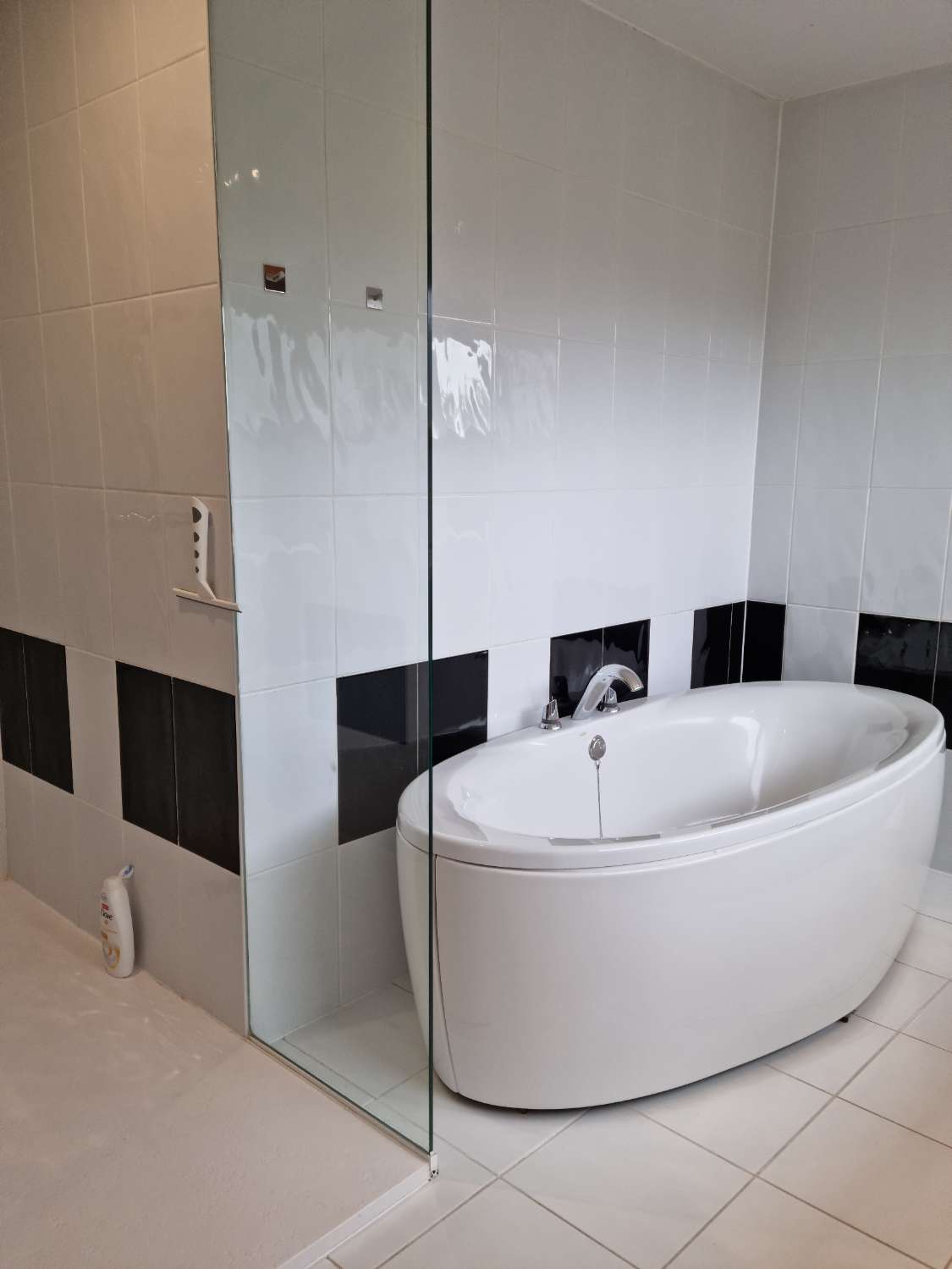 ¡EXCEPCIONAL! Gran casa rodeada de naturaleza con piscina y licencia turística en l'Ametlla de Mar