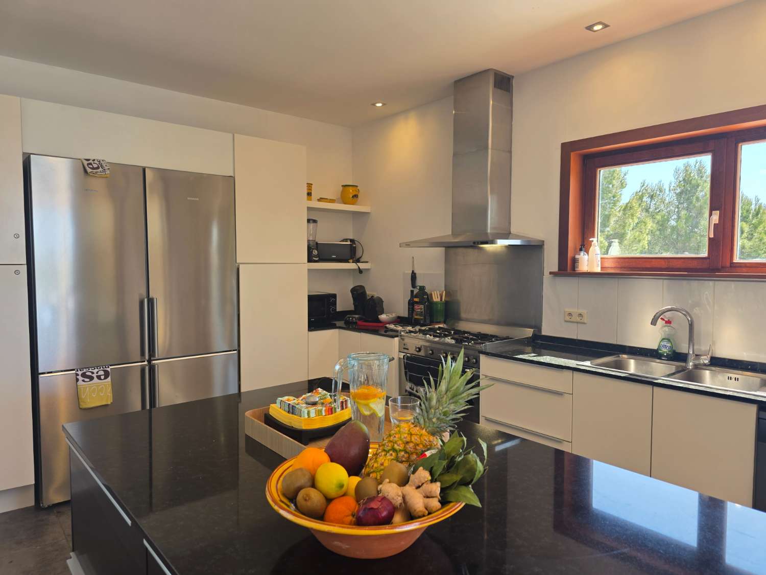 ¡EXCEPCIONAL! Gran casa rodeada de naturaleza con piscina y licencia turística en l'Ametlla de Mar
