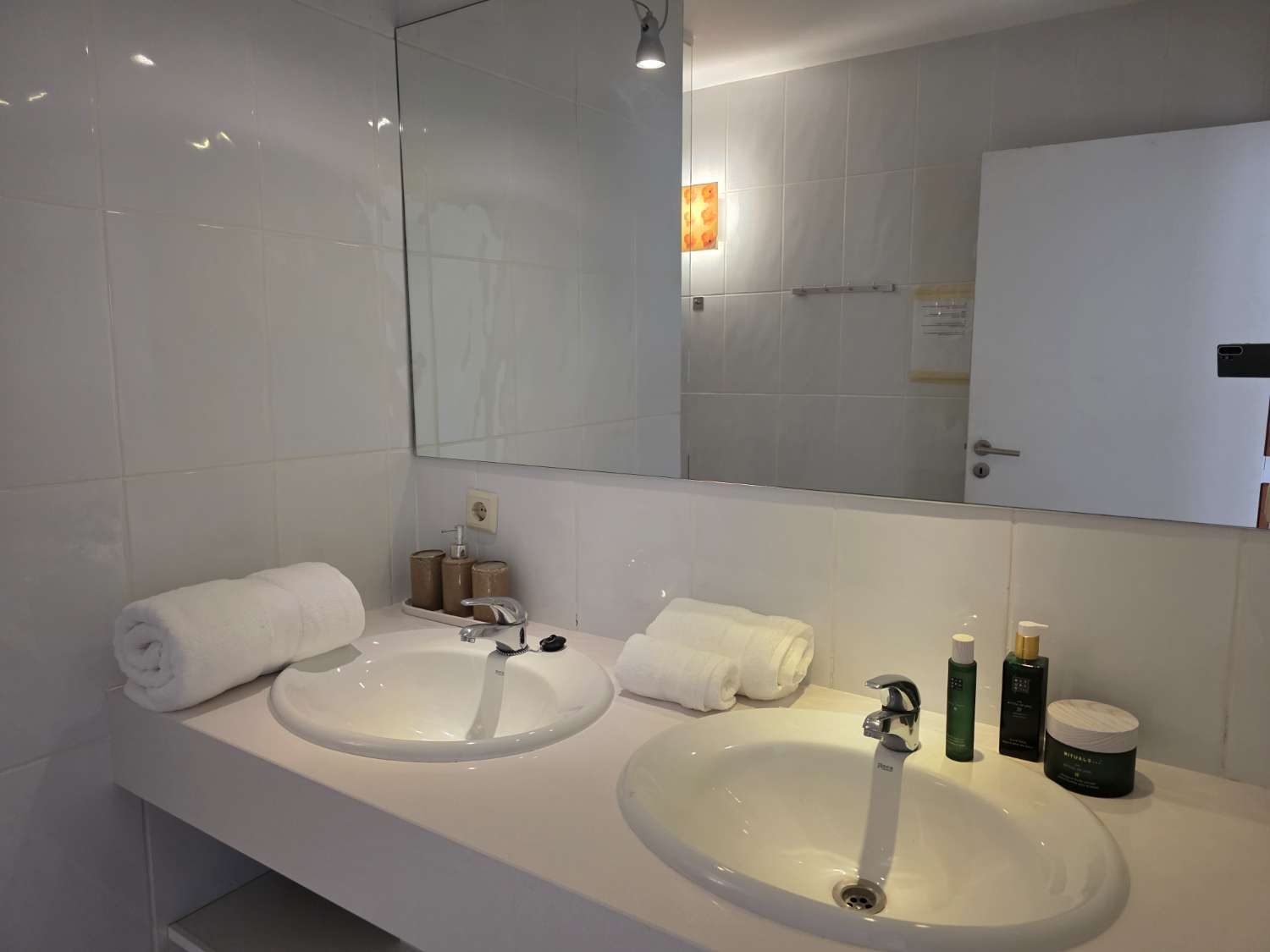 ¡EXCEPCIONAL! Gran casa rodeada de naturaleza con piscina y licencia turística en l'Ametlla de Mar