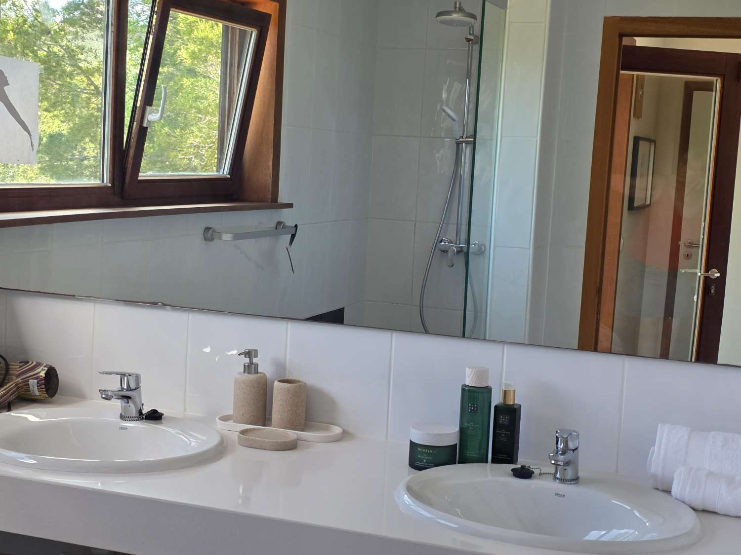 ¡EXCEPCIONAL! Gran casa rodeada de naturaleza con piscina y licencia turística en l'Ametlla de Mar