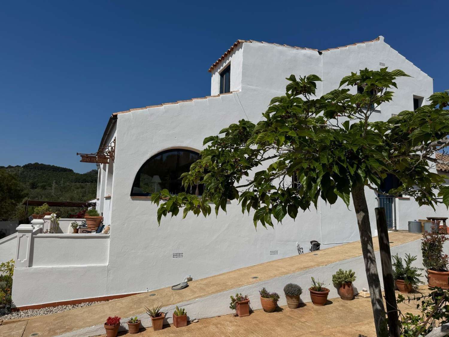 Finca con encanto, vistas al mar, licencia turística, piscina y alojamientos independientes en L'Ametlla de Mar