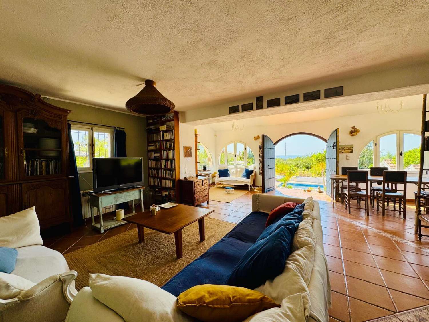 Finca con encanto, vistas al mar, licencia turística, piscina y alojamientos independientes en L'Ametlla de Mar
