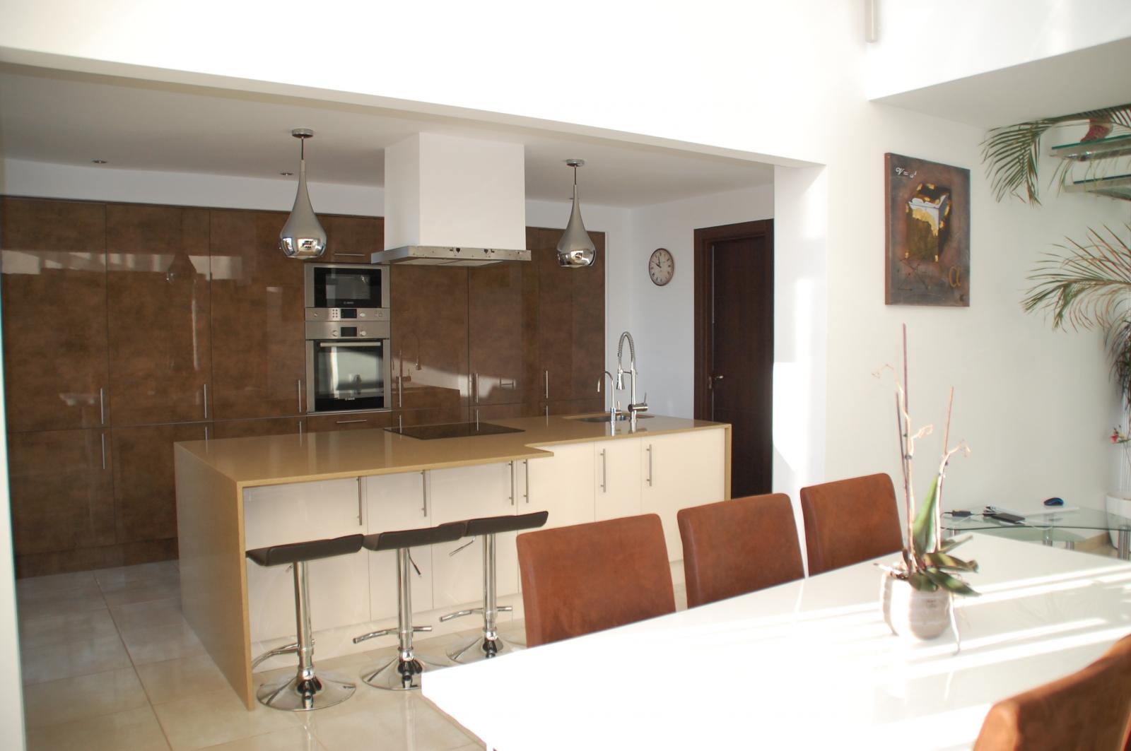 Fully detached luxury villa in Les Tres Cales!!!