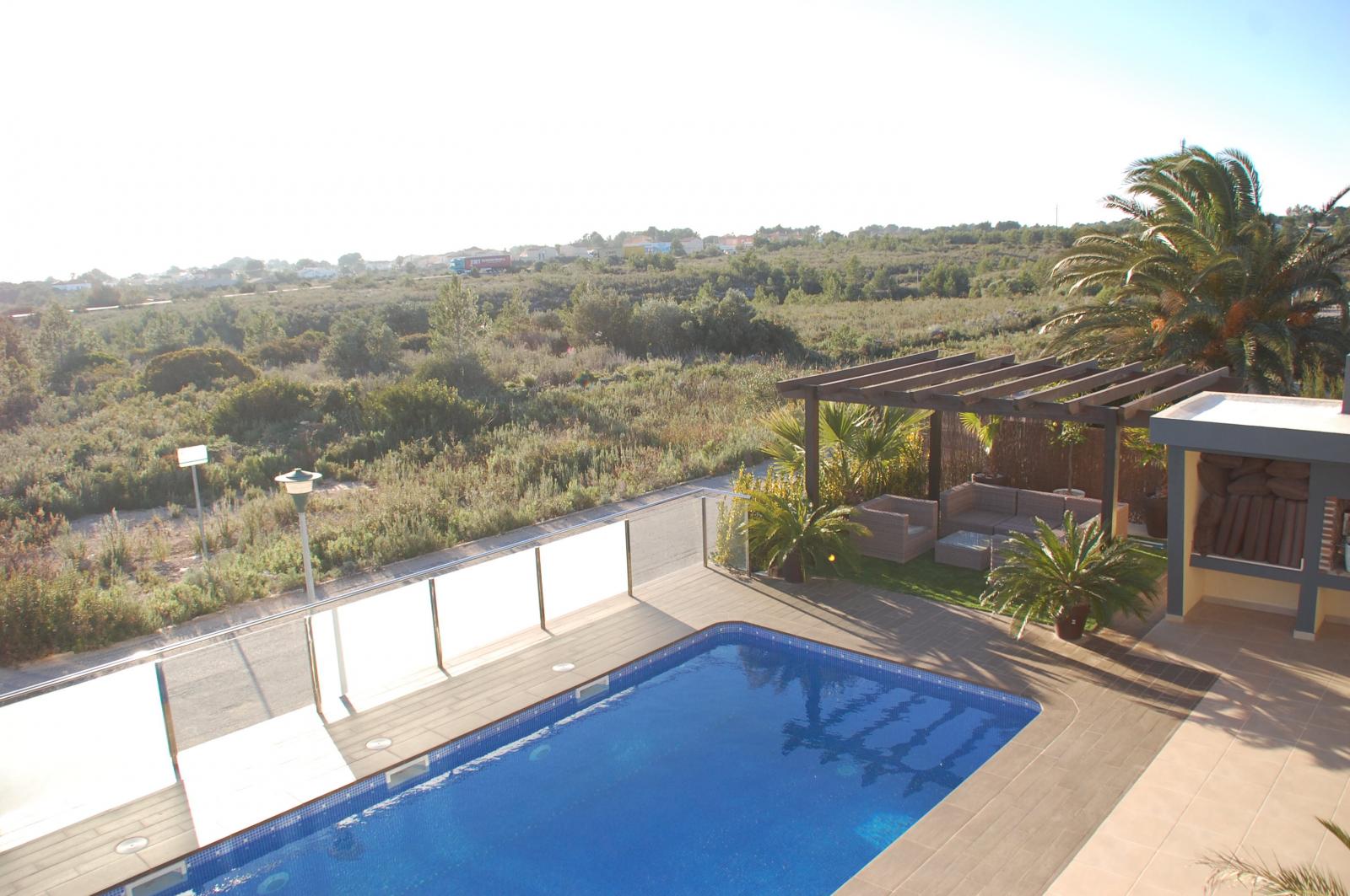 Fully detached luxury villa in Les Tres Cales!!!