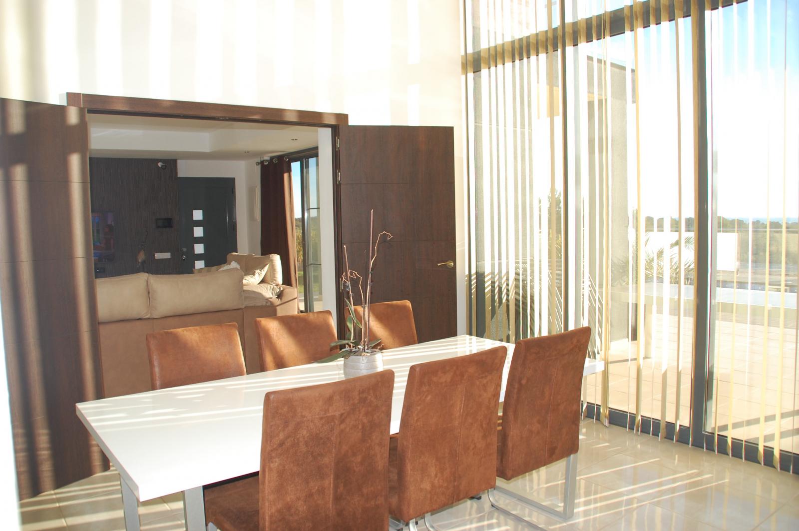 Fully detached luxury villa in Les Tres Cales!!!