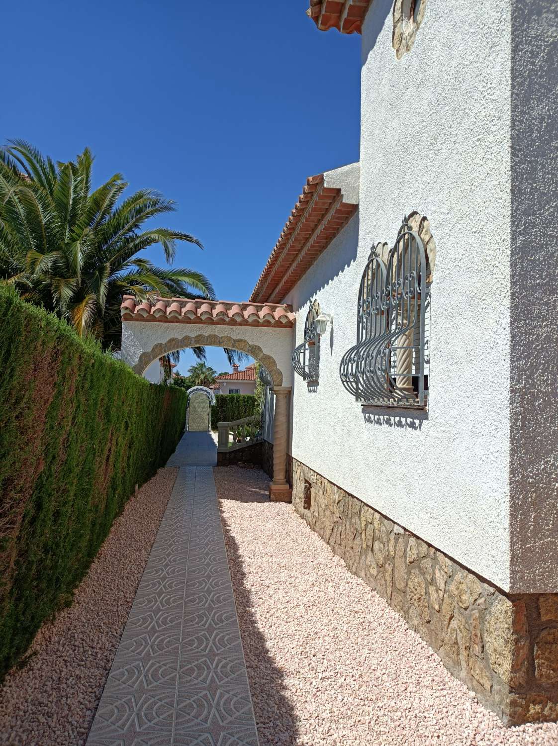 14 Fortuny - Encantadora villa con piscina privada ubicada en Miami Platja