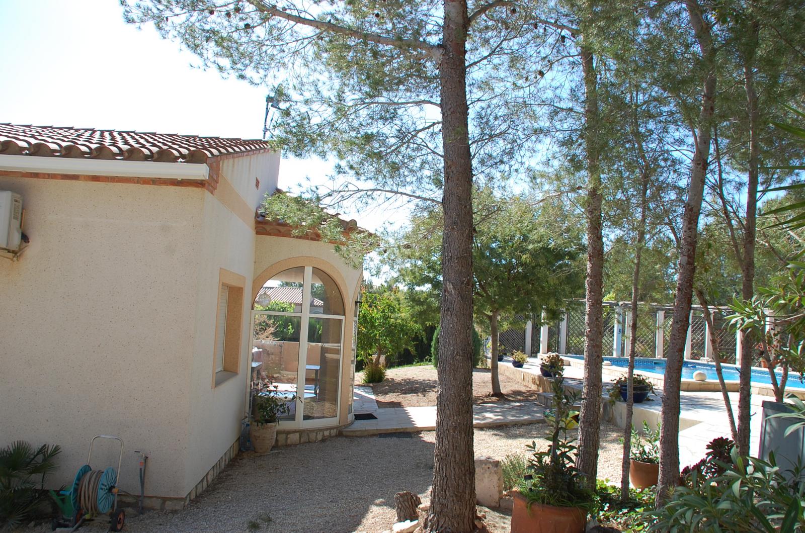 34 Sant Jordi - Preciosa villa con piscina privada en plena naturaleza en Urb.St Jordi