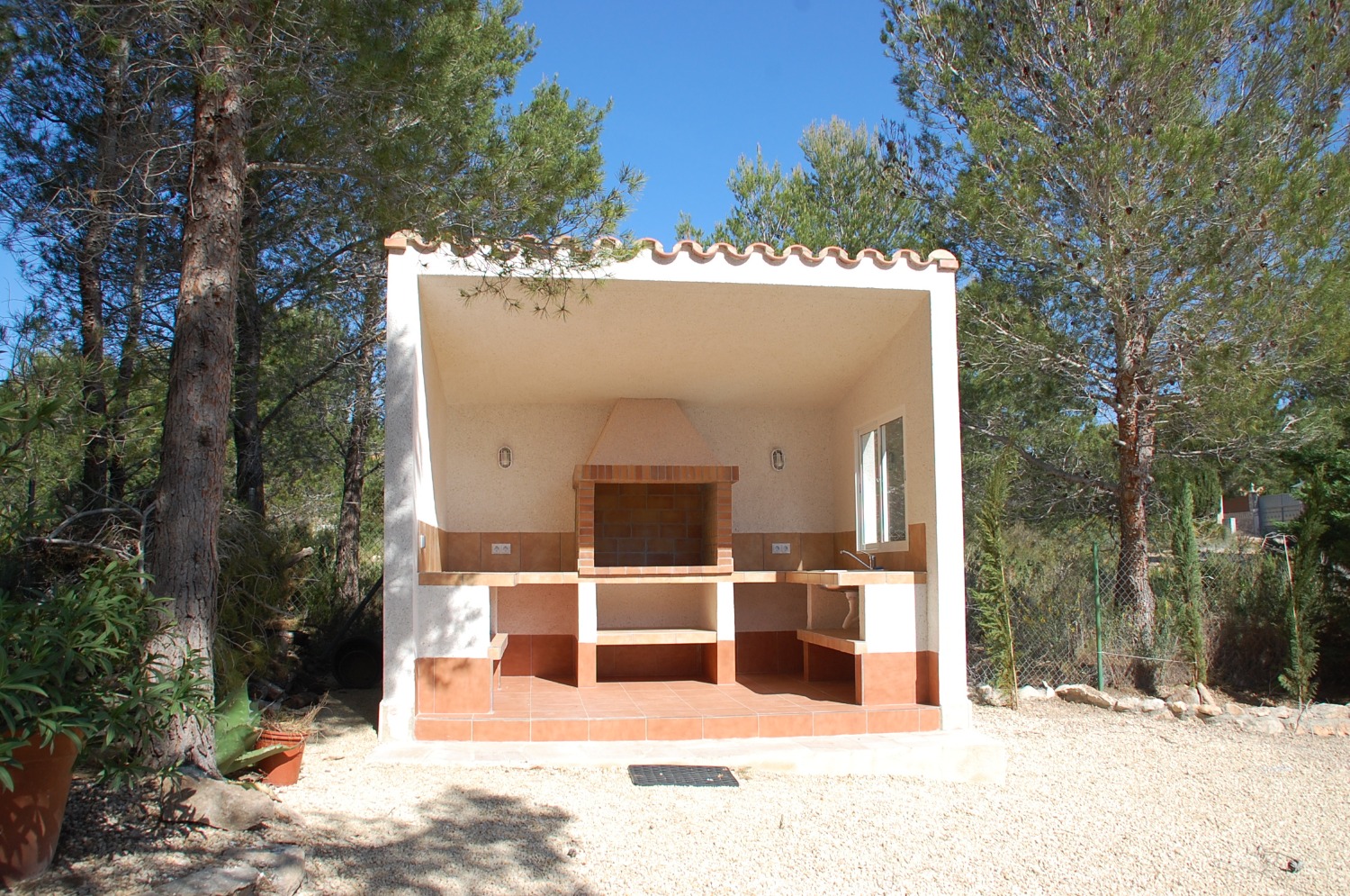 34 Sant Jordi - Preciosa villa con piscina privada en plena naturaleza en Urb.St Jordi