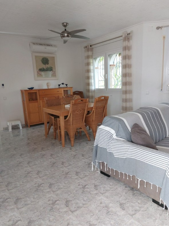06 Cadiz - Charming house with private pool in Miami Playa