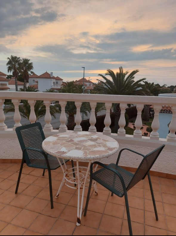 06 Cadiz - Charming house with private pool in Miami Playa