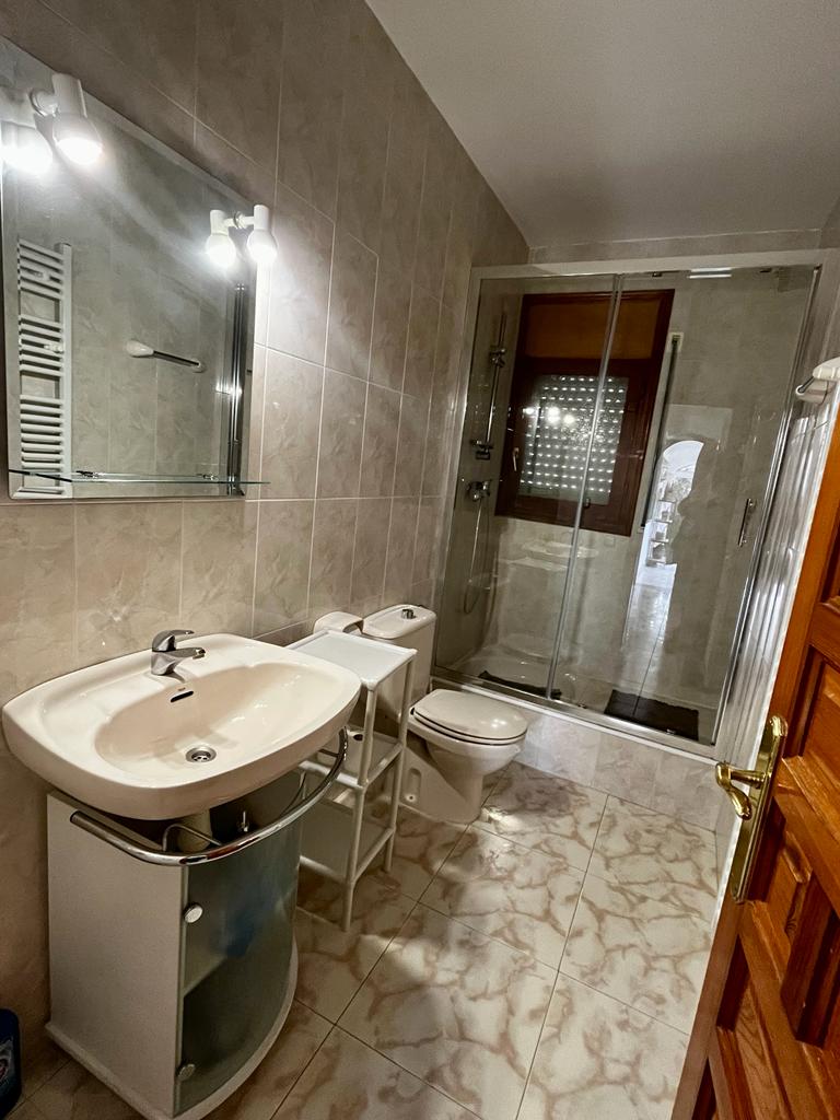 09 Christel -Típica villa con piscina privada en el centro de Miami Platja!