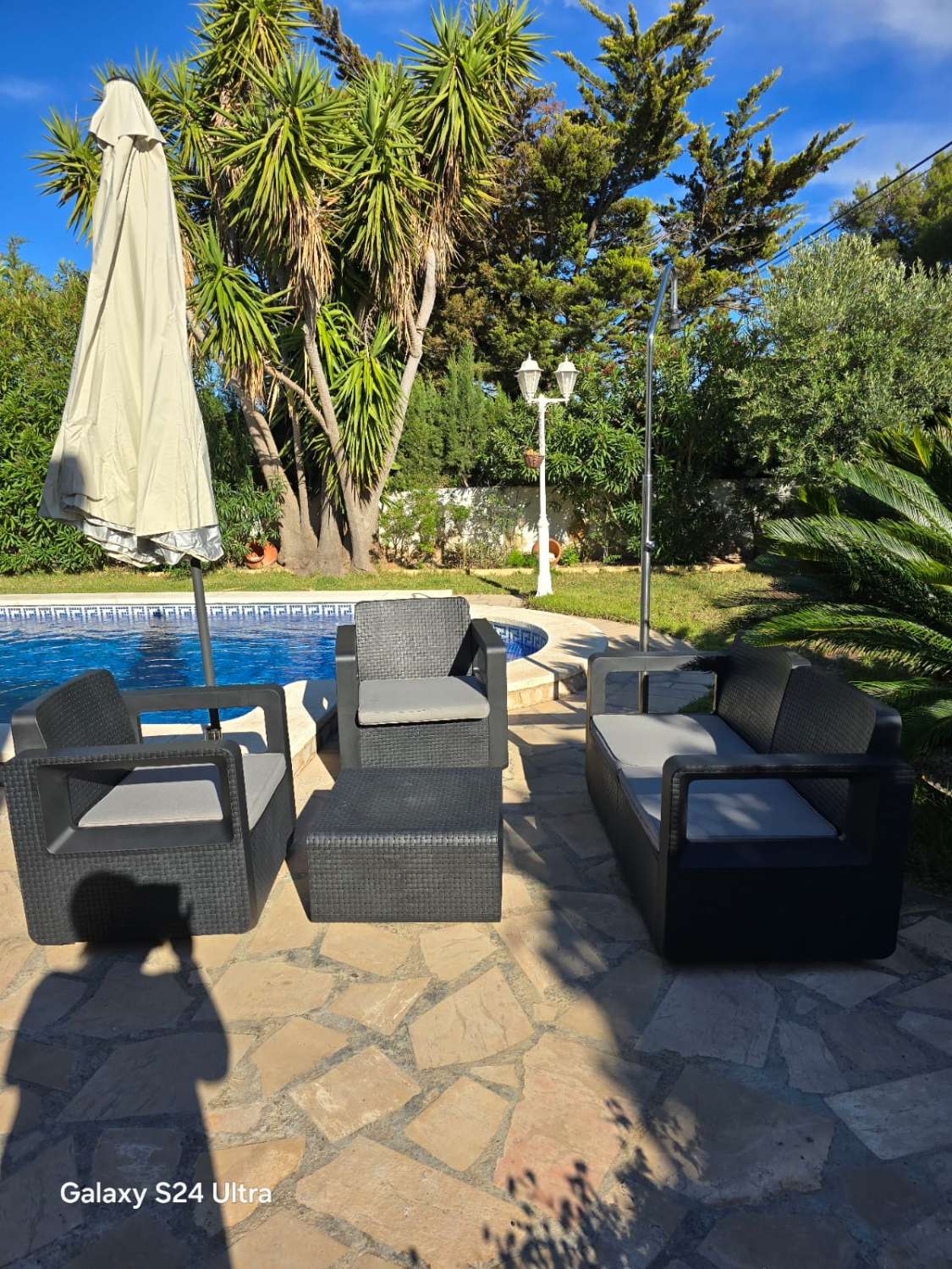 09 Christel -Típica villa con piscina privada en el centro de Miami Platja!
