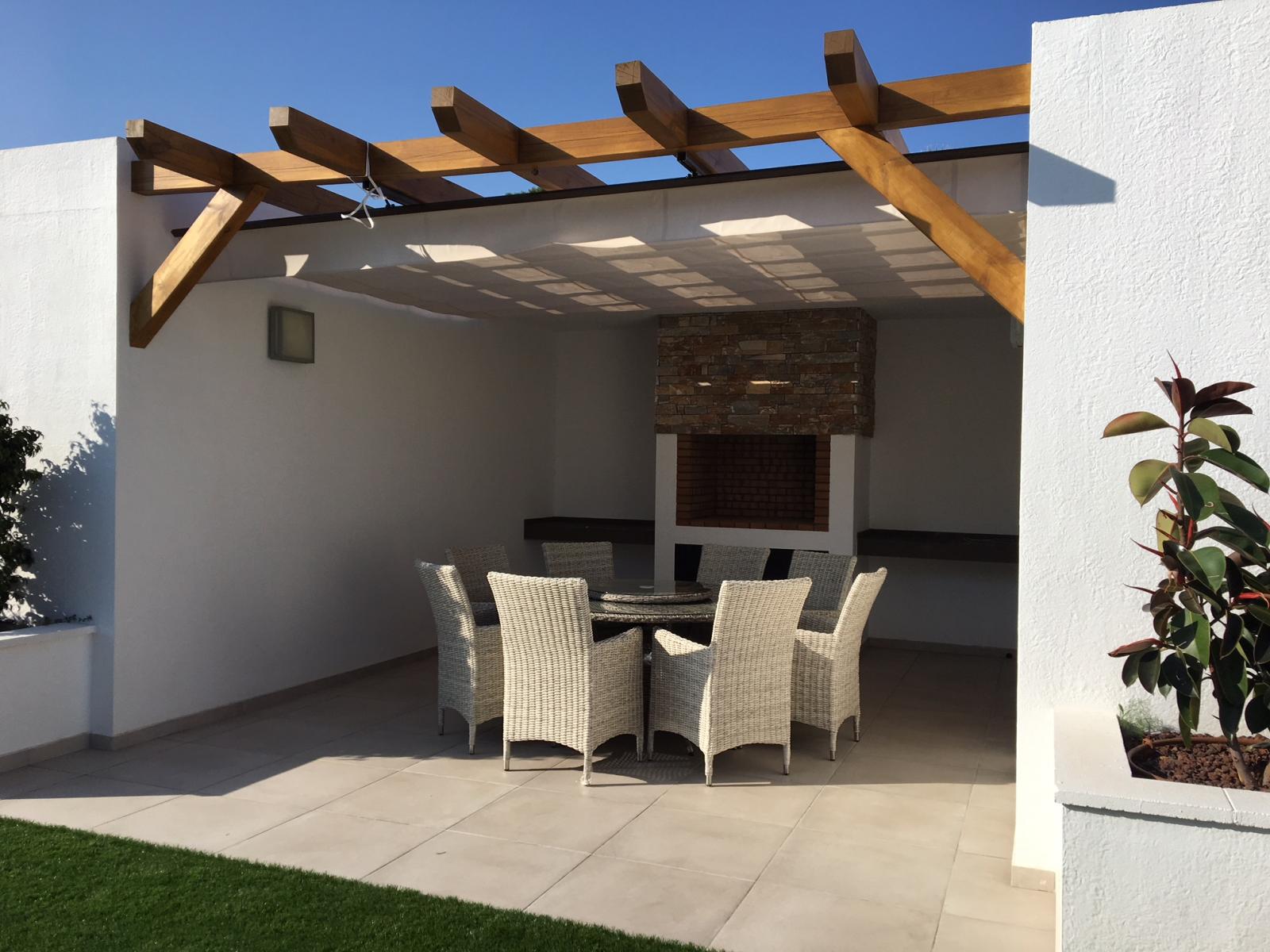 25 Montagut - Impresionante villa de lujo moderna