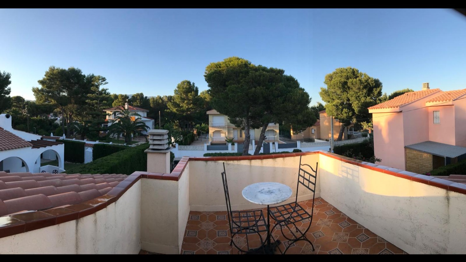 Bonita casa con piscina privada !!