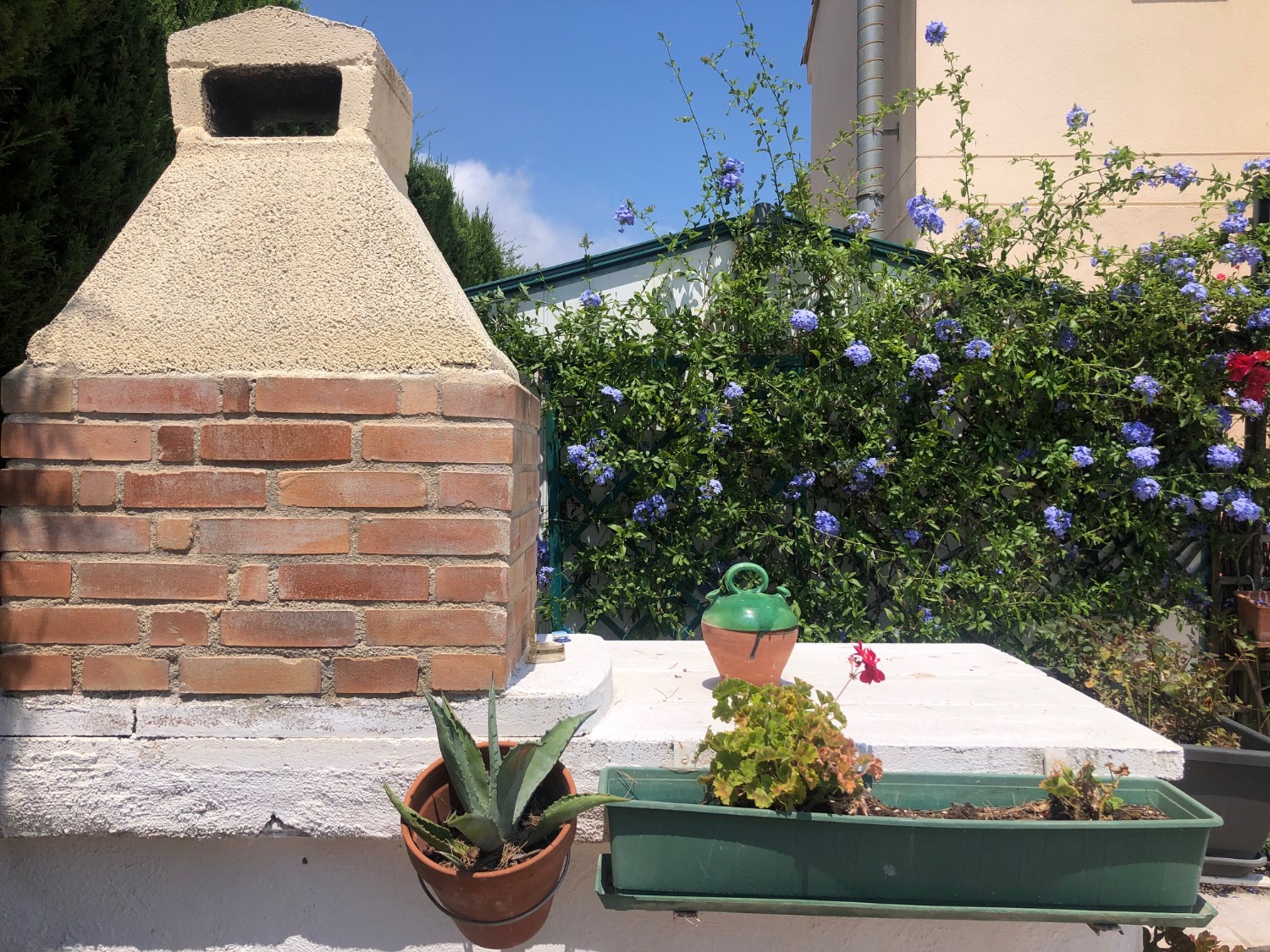 Bonita casa con piscina privada !!