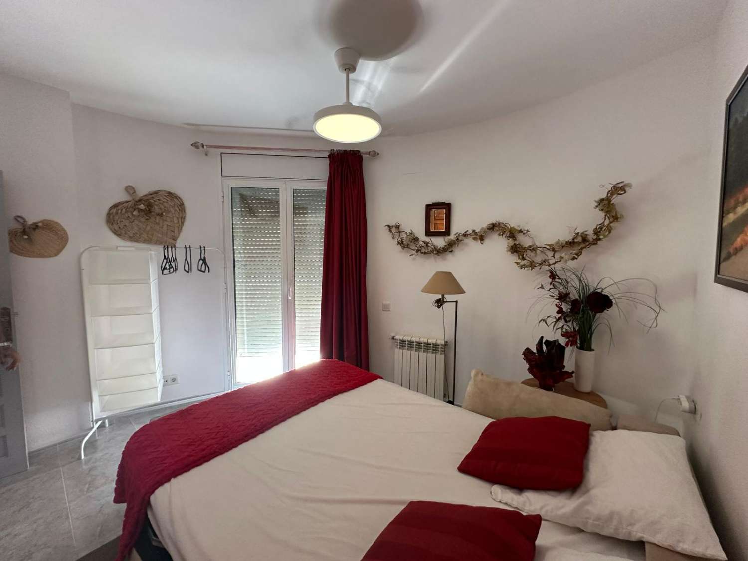 Encantadora vila amb piscina privada a Miami Platja!