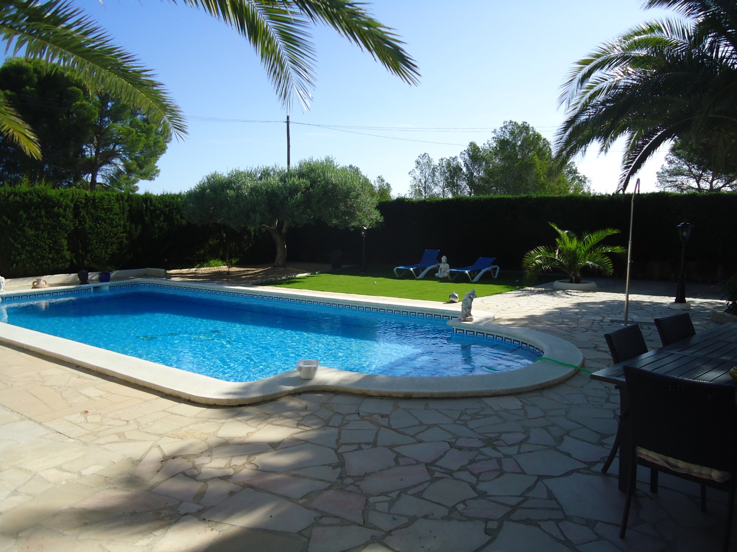 Charming villa for 10 people with private pool!