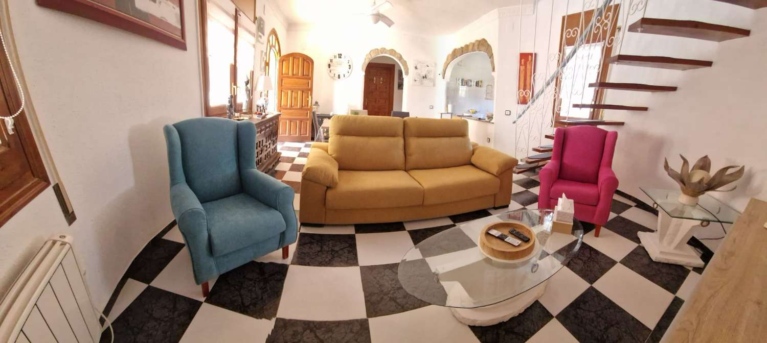 23 Minon - Encantadora villa con piscina privada en Miami Platja !